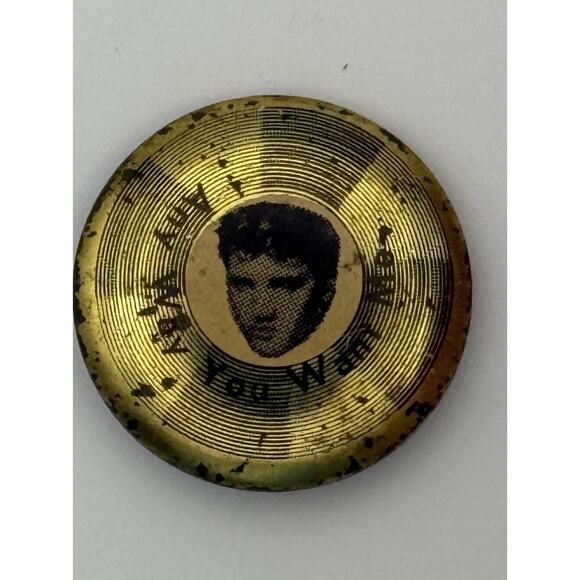 Elvis Any Way You Want Me  Pin badge Button Vintage Elvis Presley Promo Pin - Picture 2 of 13